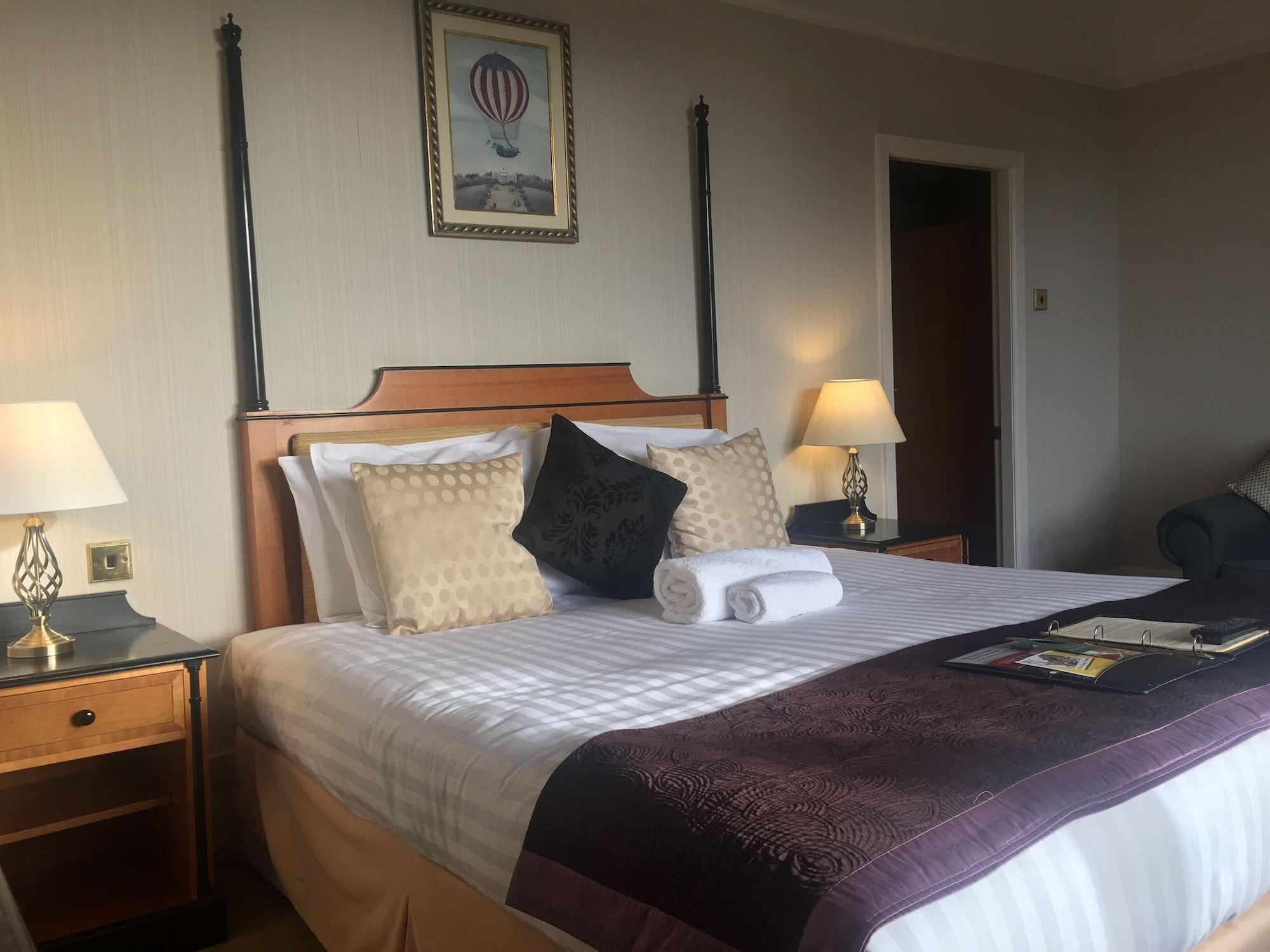 Hotel Brook Mollington Banastre &