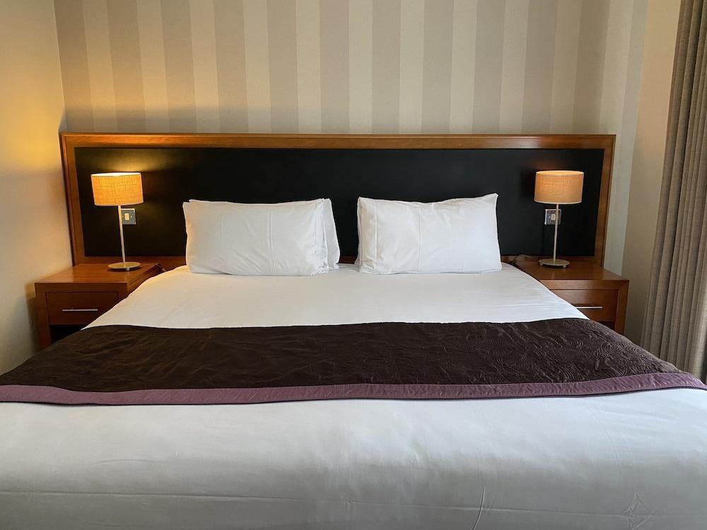 Hotel Brook Mollington Banastre & 3*