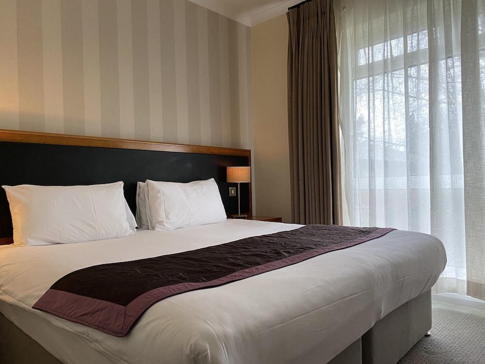 Hotel Brook Mollington Banastre &