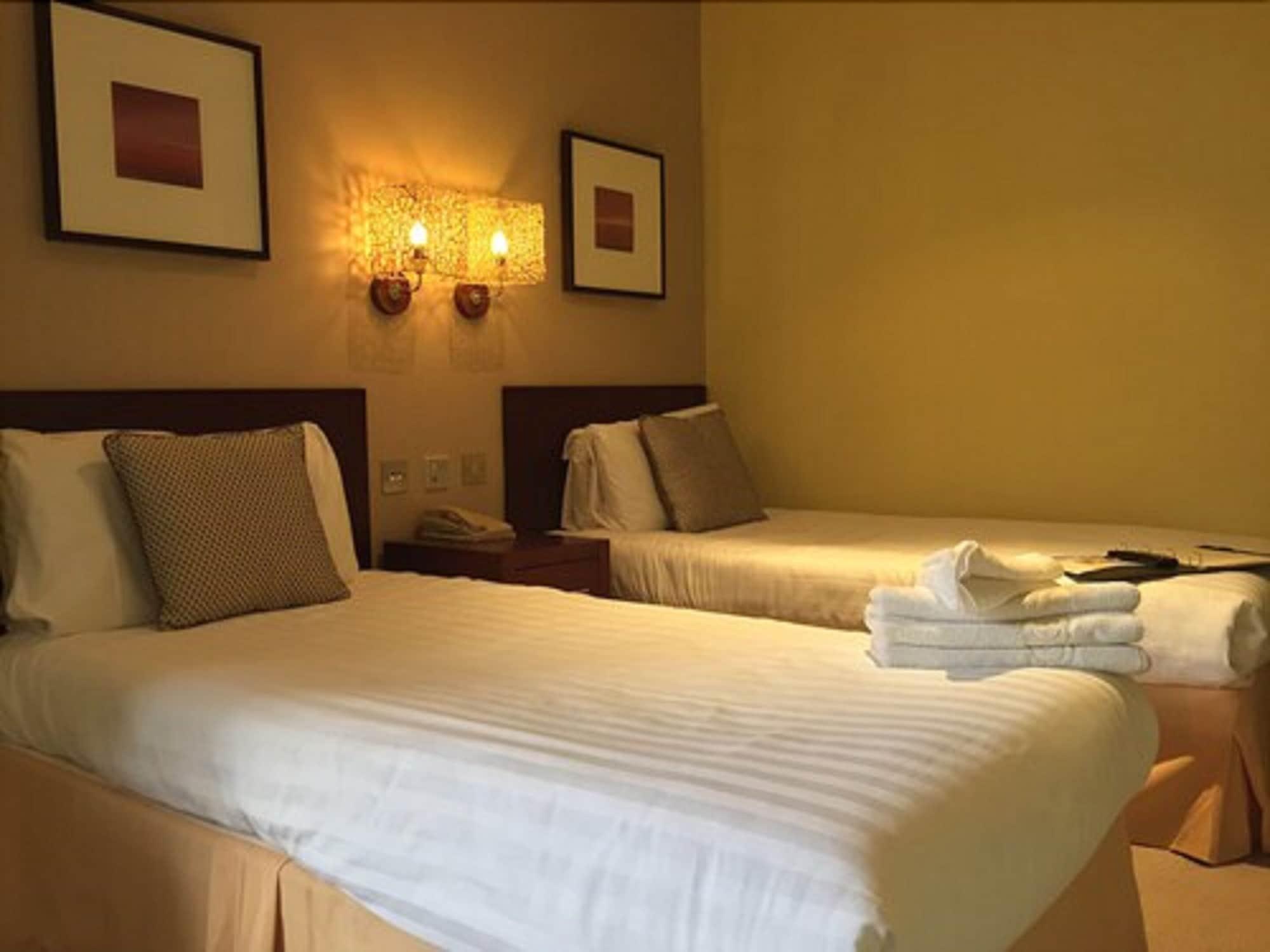 Brook Mollington Banastre & Hotel Chester