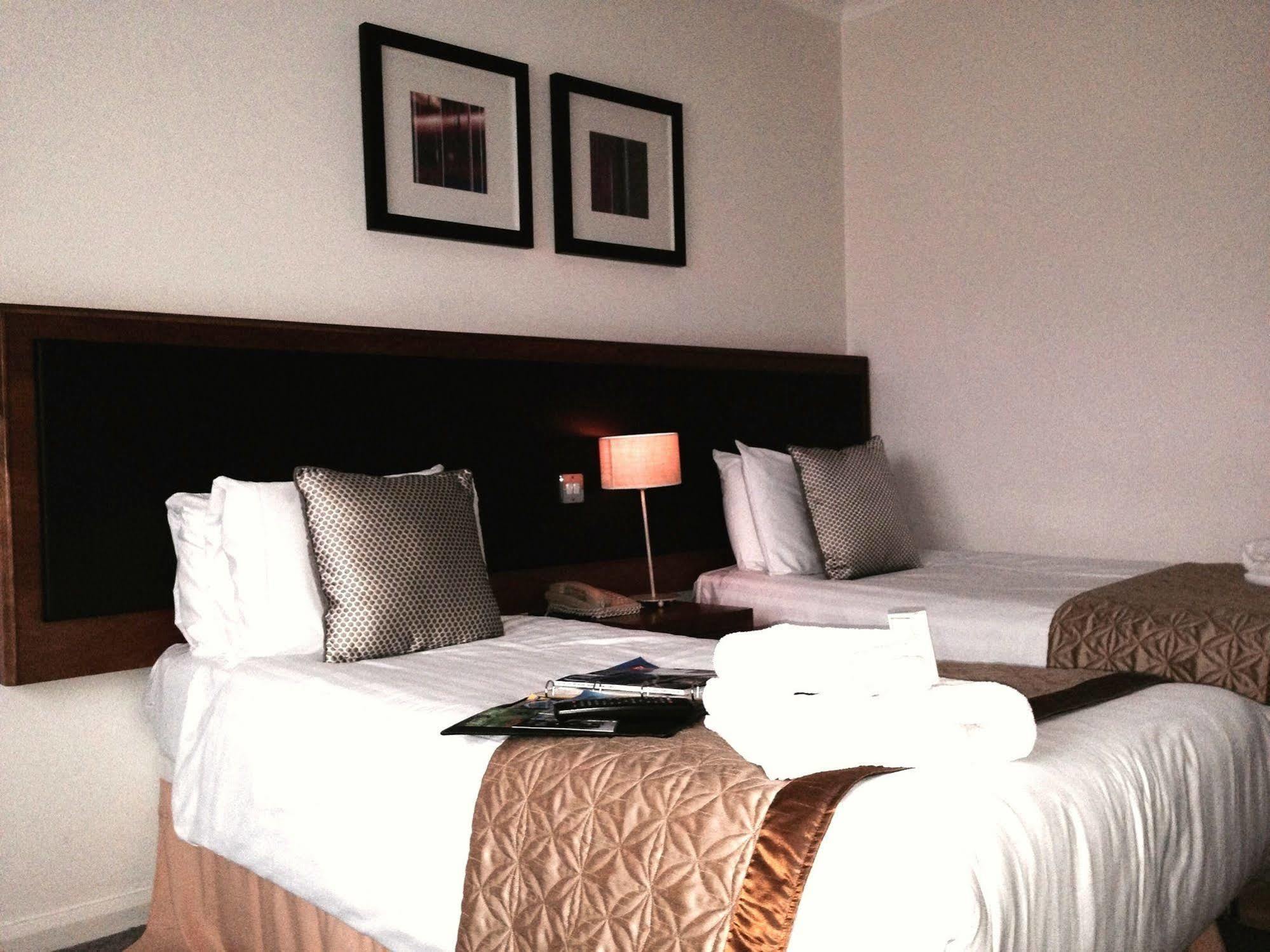 Hotel Brook Mollington Banastre & Chester